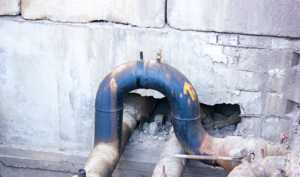 Best Water damage restoration experts  in Vandenberg Village, CA